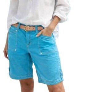 Turquoise cotton shorts, great detail, by Aventura